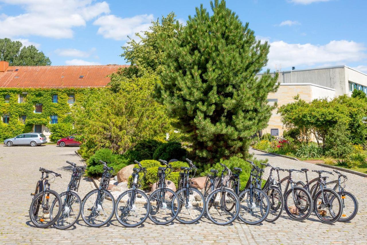 Seepark Hotel Am Wandlitzsee 외부 사진