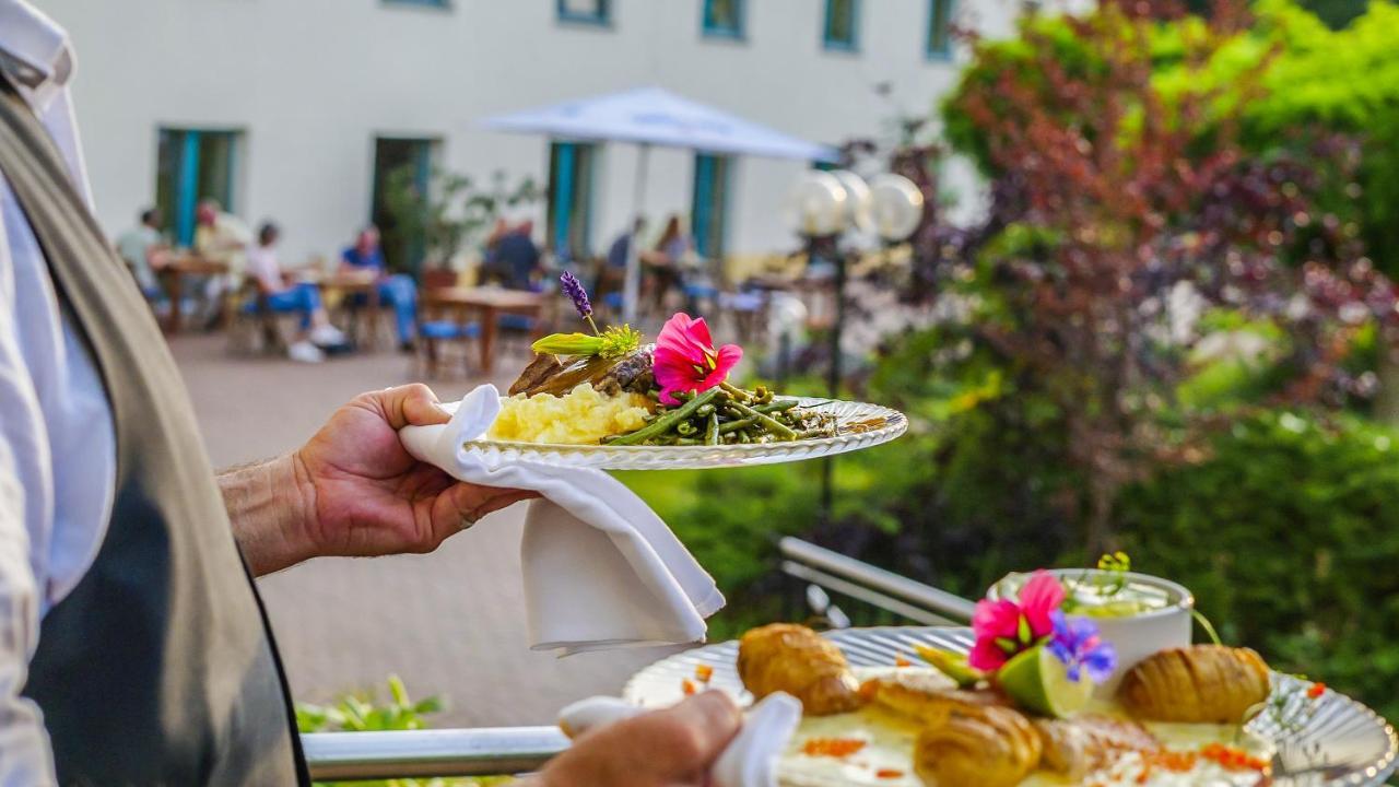 Seepark Hotel Am Wandlitzsee 외부 사진